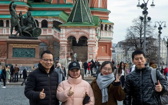 Будет три волны китайцев: что ждет Россию после введения 30-дневного безвиза для жителей КНР