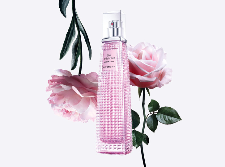 Пионы и розы на вашей коже: Live Irresistible Blossom Crush