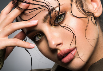 6 ошибок в макияже, которые делают ваши глаза меньше