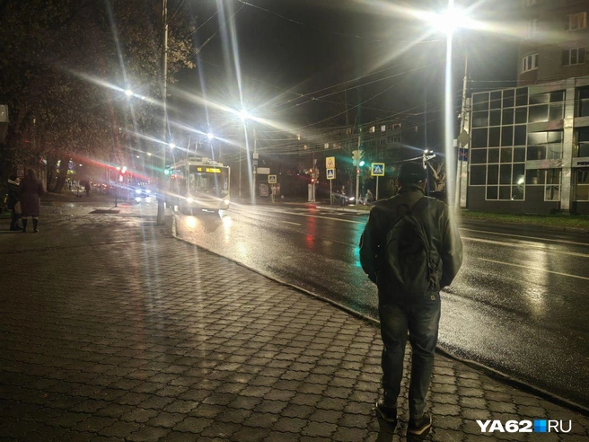 Теперь приходится ждать в одиночестве | Источник: Кристина Мельникова / YA62.RU