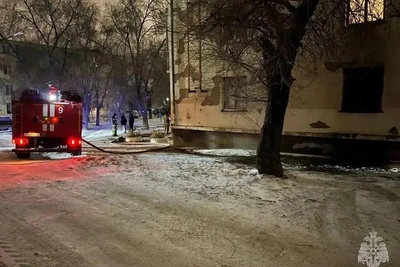 Пожар в орской четырехэтажке: спасли восемь человек, одна пострадала