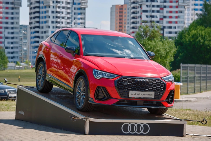 Audi Q3 Sportback | Источник: Tricky_Shark/Shutterstock/Fotodom.ru