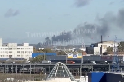 В Подмосковье загорелся частный дом в СНТ