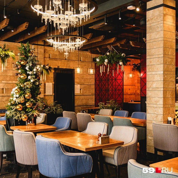 За стеной находится Portofino | Источник: Тимофей Калмаков / 59.RU