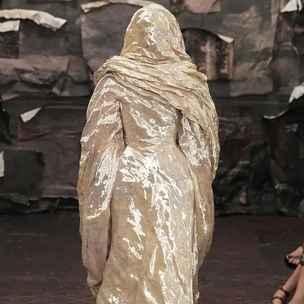 10 фактов о главном показе 2025 года — дебюте Гленна Мартенса в Maison Margiela