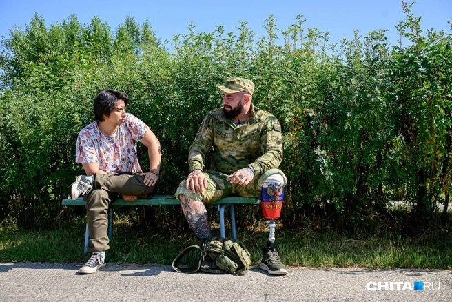 «Зай, прекрати»: 78.ru публикует видео дебоша, после которого в Пулково посадили самолёт