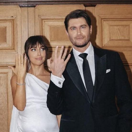 Уставшая, похудевшая, но счастливая Мари Краймбрери о материнстве и жизни с Давой