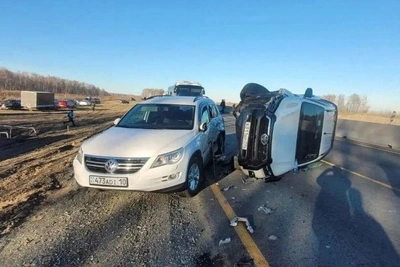 На Южном Урале автобус попал в ДТП с переворотом