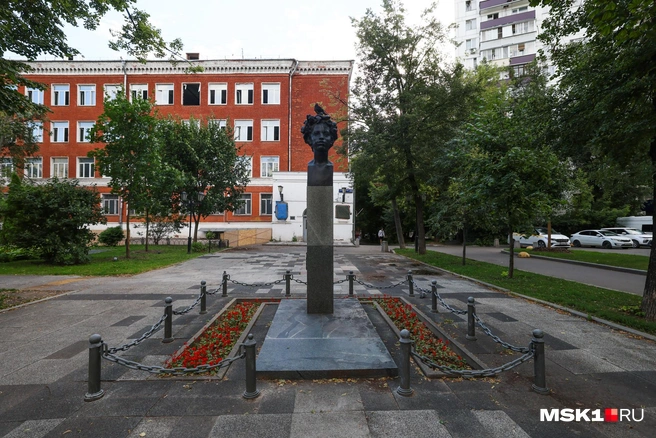 А здесь находился дом, где родился гений | Источник: Артем Устюжанин / MSK1.RU