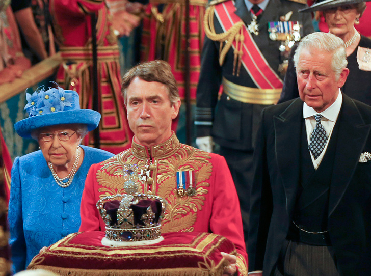 «Проект 70»: Принц Чарльз планирует узурпировать королевскую власть?
