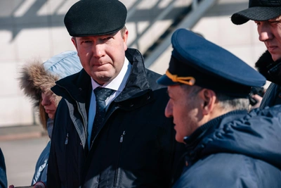 Глава Кемерова: в снегопады мы координируем, а не чистим лопатой