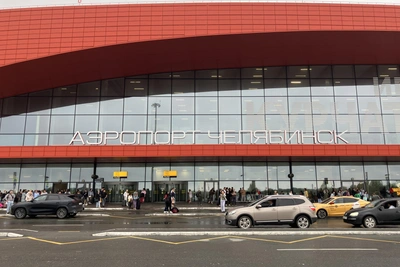 Аэропорт Челябинска временно закрыли