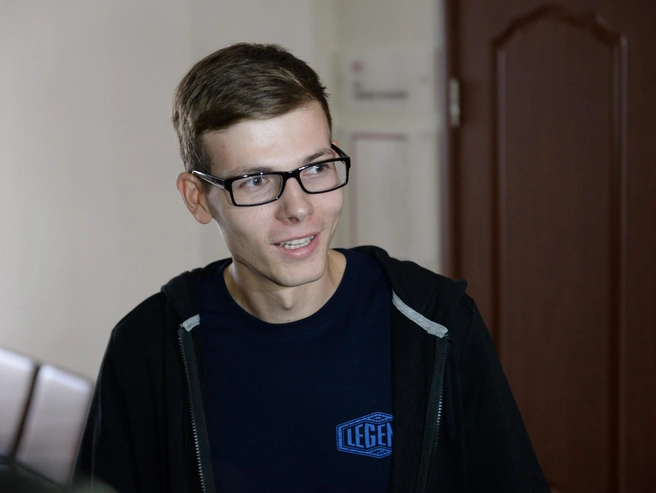 Инцидент между Владиславом Рябухиным и Саргисом Арутюняном произошёл в июле 2017 года. | Источник: Артём Устюжанин / E1.RU