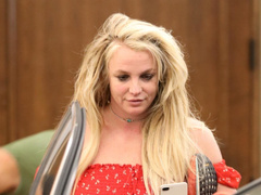 В Сети появились фото Бритни Спирс после выхода из психиатрической клиники