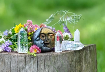 «Денег нет. Наше положение изменится или мы сами можем его изменить?»