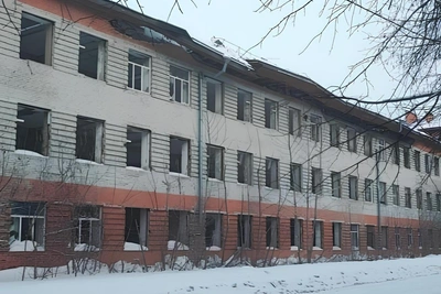 Emergency mode considered for dilapidated building in Novosibirsk