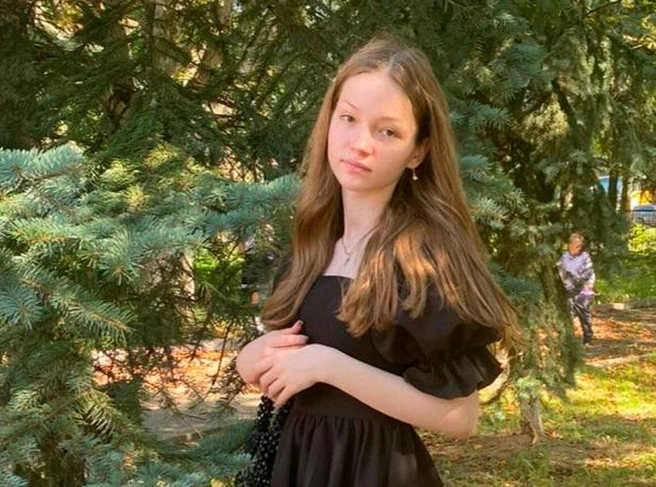 Лекарств хватит на неделю. Сердцу 17-летней Софии срочно требуется помощь | Источник: семейный архив