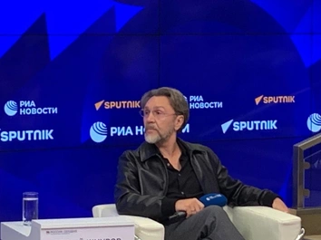 Сергей Шнуров впервые о двоих детях от молодой жены: «Мне настолько классно, я живу в любви!»