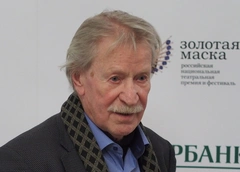 У 91-летнего Ивана Краско обнаружена жидкость в легких, его спасают врачи