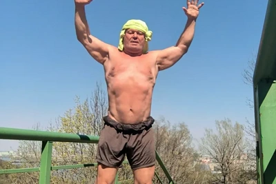 Полуголого ветерана UFC Тактарова заметили в парке НН