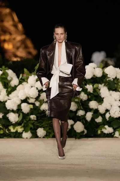 Топ-20 самых желанных брендов на планете 2025: лидерство Saint Laurent и внезапный масс-маркет | Источник: Saint Laurent