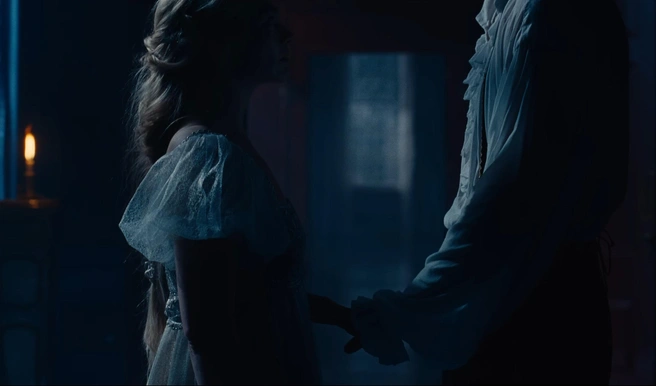 Источник: кадр из фильма «Грозовой перевал» (18+), реж. Эмиральд Феннел, 2026 год