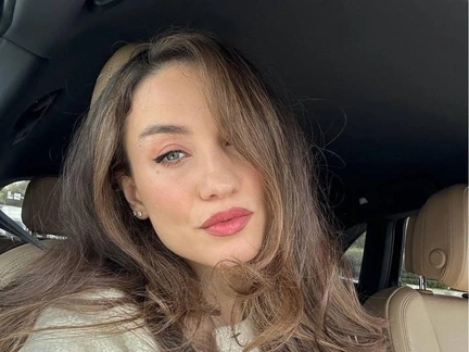 «Люблю до Луны и обратно»: Виктория Дайнеко впервые обнародовала архивные снимки дочки, которую всегда скрывала