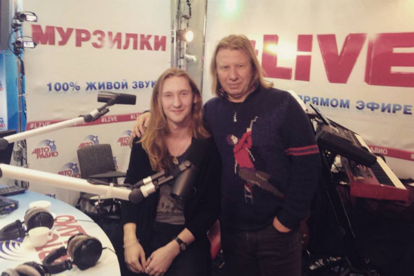 Виктор и его подопечный Александр Иванов готовятся к Евровидению