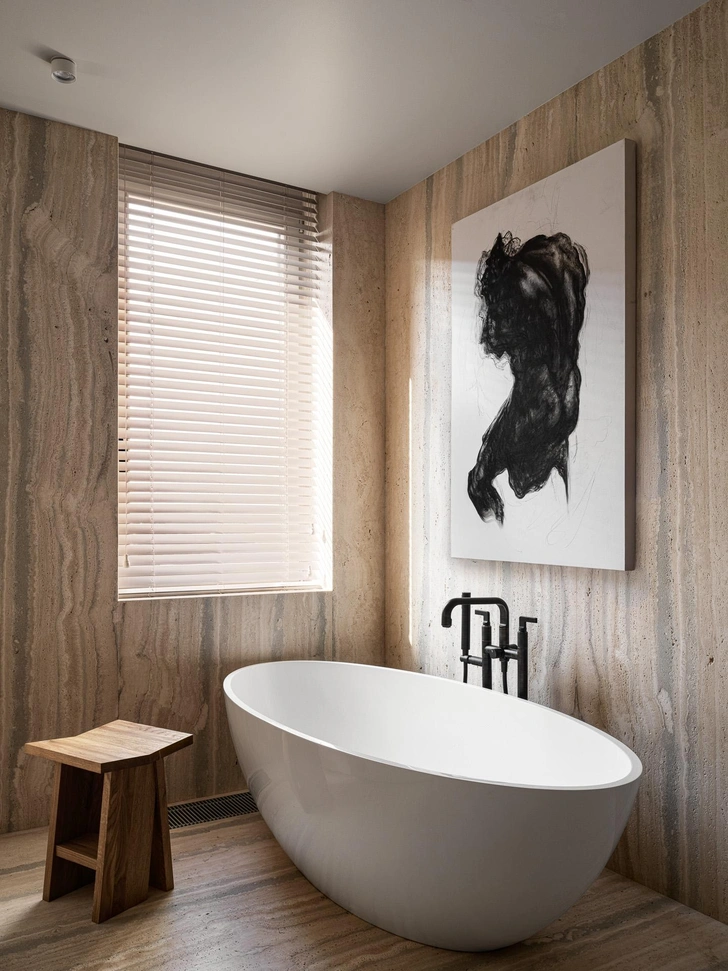 Смесители, Gessi. Картина Ивана Лебедева, галерея Astra. | Источник: Сергей Красюк; стиль: Yes we may