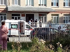 «Выстрелил в девочек, потом стал по ним бить»: допрос 13-летнего Ромы Гизатулина, который пришел в школу мстить