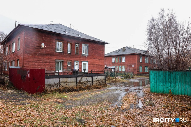 О проблемах с подтоплением участков в «куйбышевских домах» писали еще в 1980-х | Источник: Ксения Филимонова / «ИрСити»