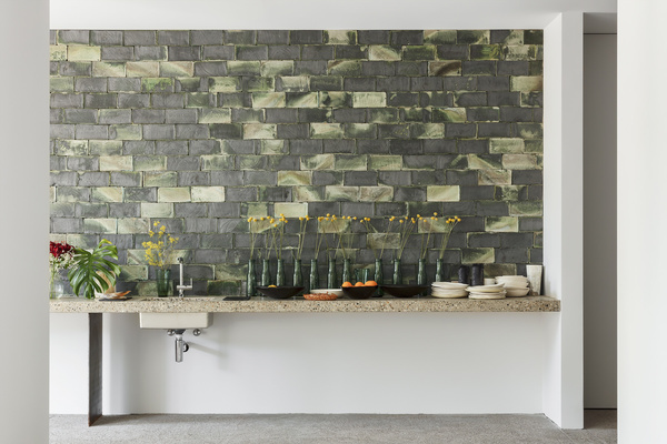 Кухни без верхних шкафов: 55+ примеров | myDecor