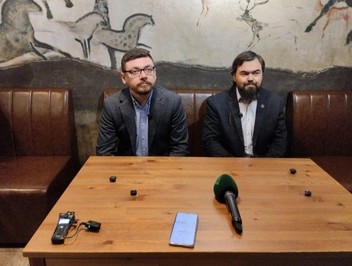 Географ Павел Санников и археолог Михаил Перескоков  | Источник: Ольга Якунчева / 59.RU