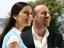 Эвджен и Озчивит, Эрчел и Бюрсин: 10 пар из турецких сериалов, чья любовь зародилась на съемочной площадке
