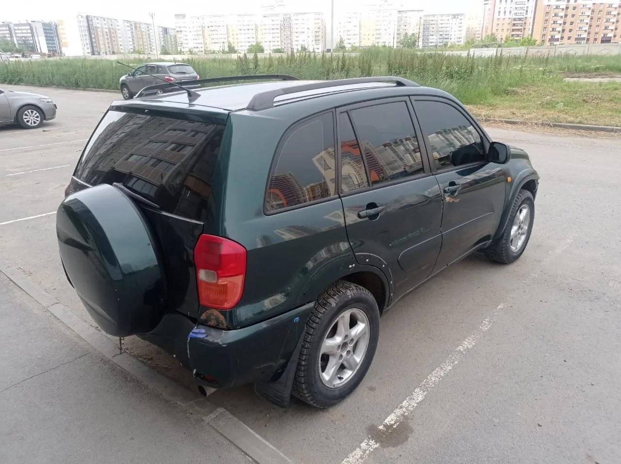 Покупатель с Урала приобрел у посредника Toyota и быстро продал ее — а потом начался кошмар с судами и полицией