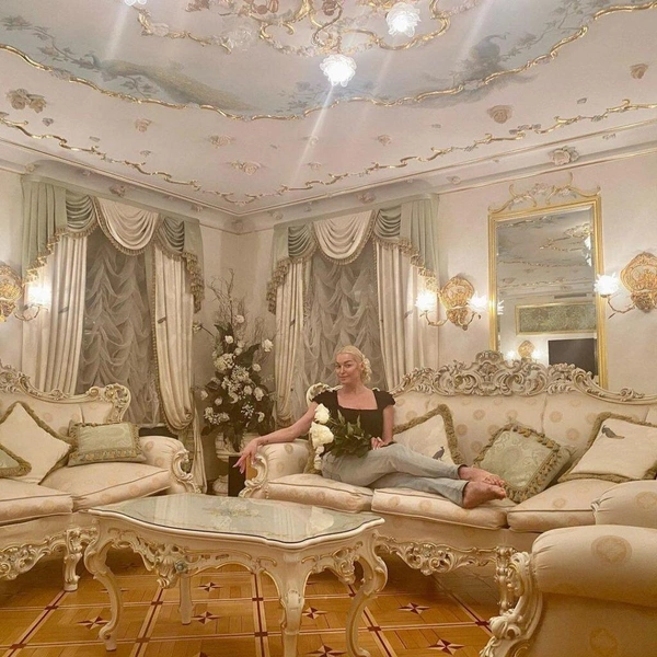 Анастасия Волочкова