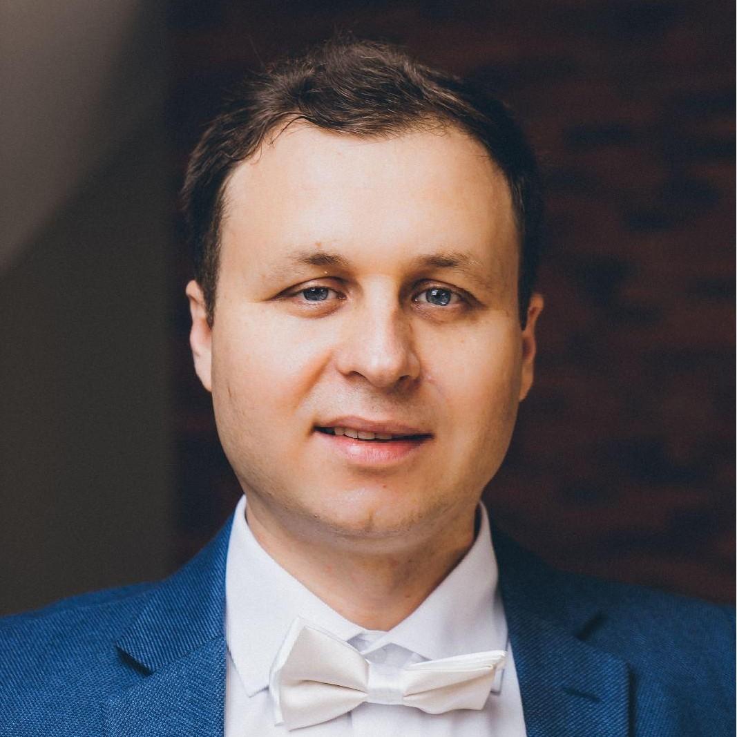 <p>адвокат Вадим Курганов</p>