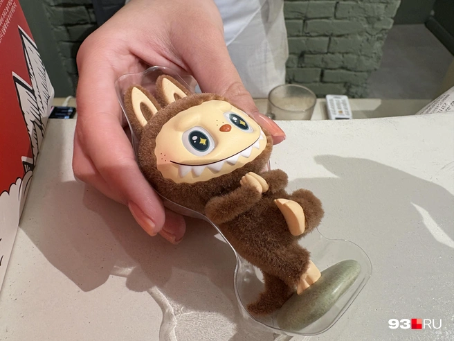 Игрушка в одном из краснодарских магазинов | Источник: Екатерина Подымова / 93.RU