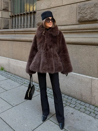 Как использовать ИИ в качестве персонального стилиста: готовые фэшн-промты для ваших образов Как использовать ИИ в качестве персонального стилиста: готовые фэшн-промты для ваших образов