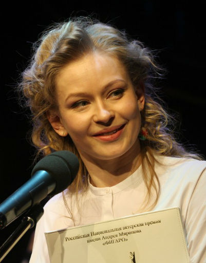 Красавица Юлия Пересильд сказала, что обожает Миронова | Источник: Михаил Садчиков-младший