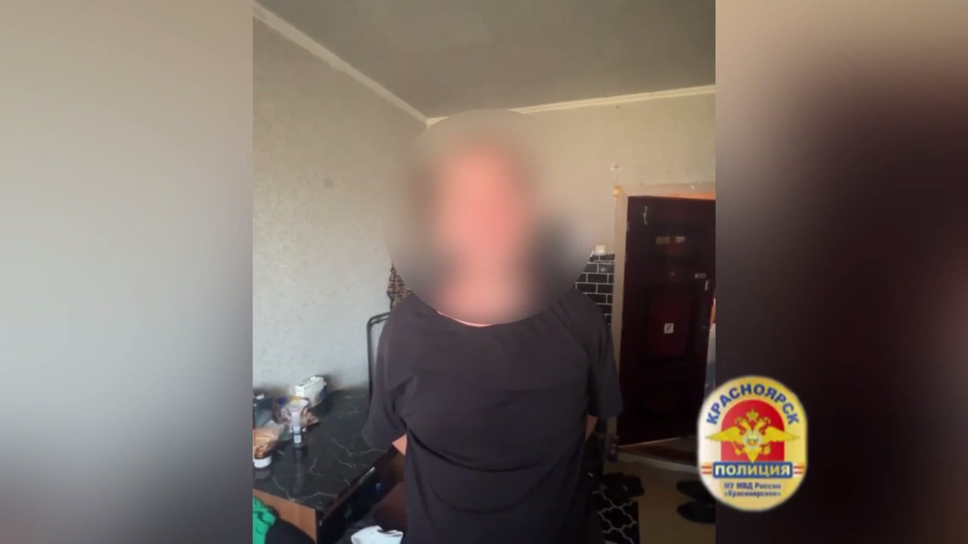 «Он меня подрезает — я за ним»: водитель избил 17-летнего электросамокатчика на 2-й Хабаровской и з…