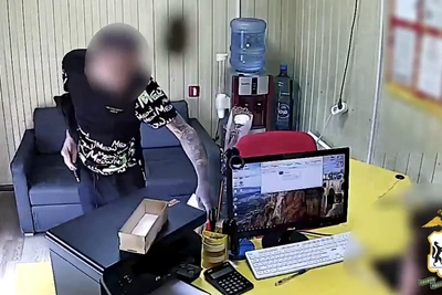 Новосибирец с ножом ограбил МФО на 24 тысячи
