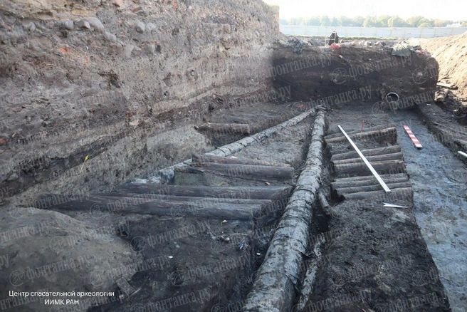 В Петербурге нашли деревянные шведские трубы XVII века. Посмотрите, как они выглядят | Источник: Предоставлено «Фонтанке» Центром спасательной археологии ИИМК РАН