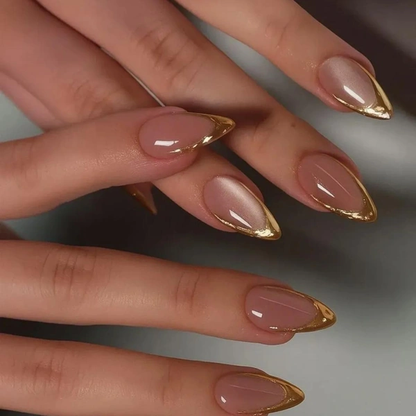 маникюр на новый год 2026, какой маникюр на новый год 2026, цвет маникюра на новый год 2026, какой маникюр делать на новый год 2026 | Источник: Социальные сети