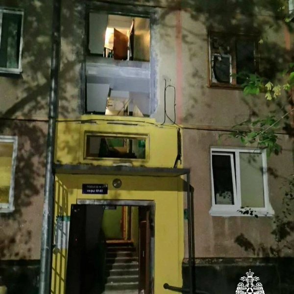Взрыв произошел на втором этаже дома | Источник: «МЧС Иркутской области» / Telegram