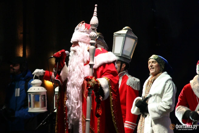 Аниматор пытался продолжить представление (фото носит иллюстративный характер) | Источник: Михаил Огнев / FONTANKA.RU