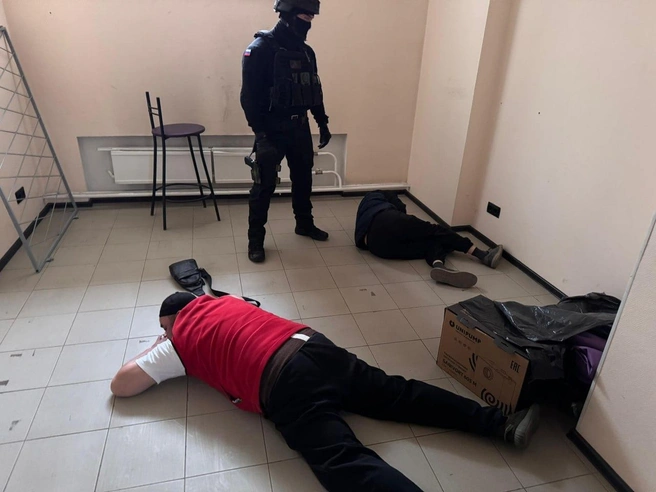 Силовики задержали двух человек | Источник: Следственный комитет по Новосибирской области