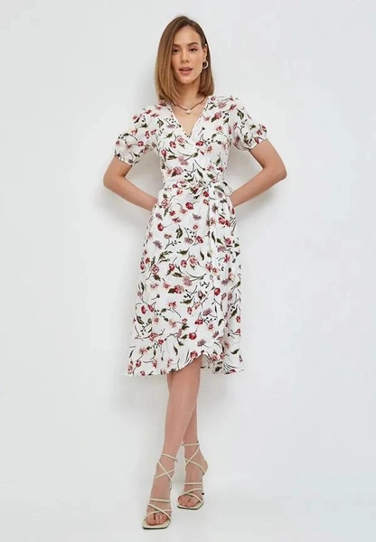 Платье MoannaЦена: 4 836 руб.Где купить: lamoda.ru