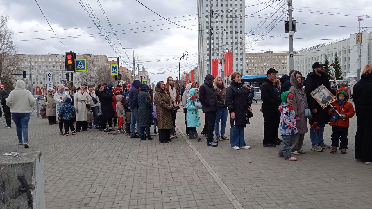 Архангелогородцев досматривают при входе на парад: смотрите, что не дали пронести с собой