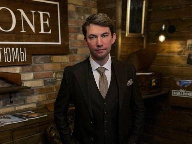 Актер оказался в реестре должников | Источник: otec_kirill / Instagram.com (экстремистская организация, деятельность запрещена на территории РФ)